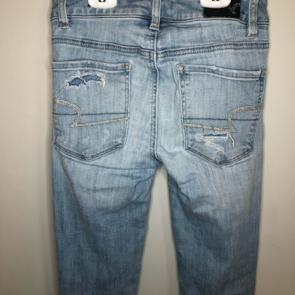 Hi-Rise Ripped Jeggings - Picture 10 of 15